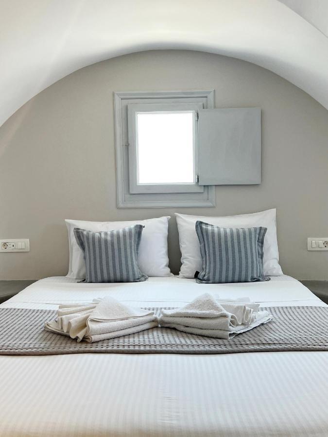 White Lily Suites & Lofts - Adults Only 16 Plus Perivolos  Exterior foto