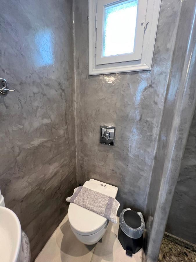White Lily Suites & Lofts - Adults Only 16 Plus Perivolos  Exterior foto